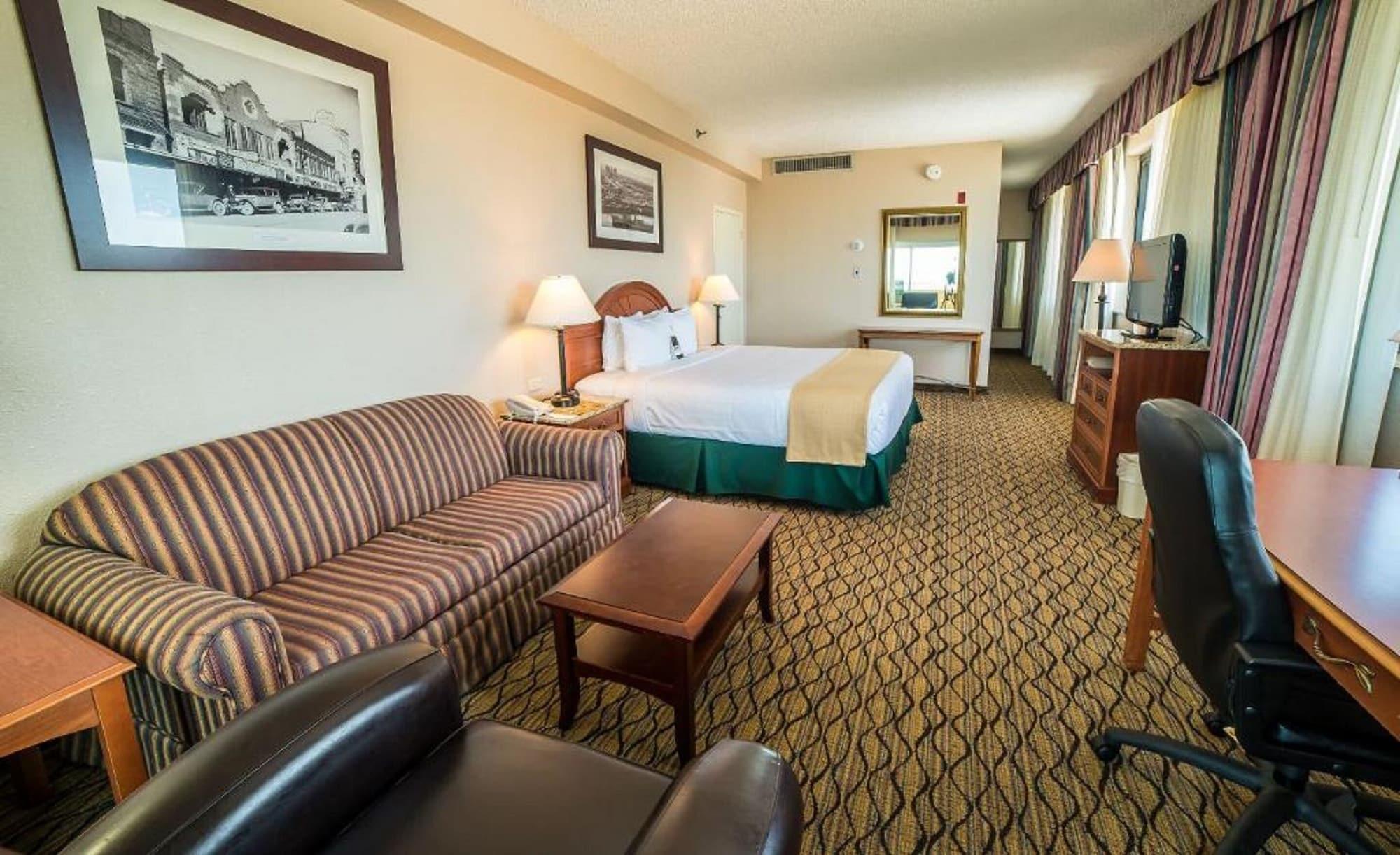 Hotel Emerald Corpus Christi