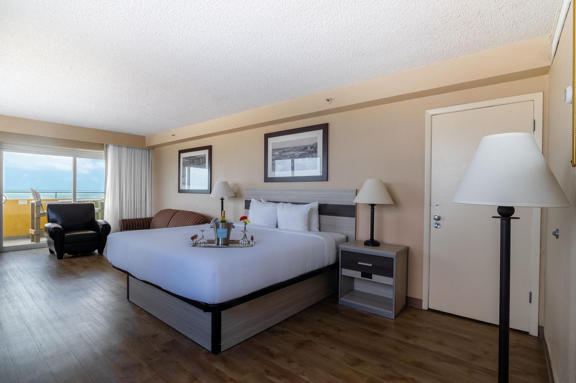 Emerald Hotel 3*