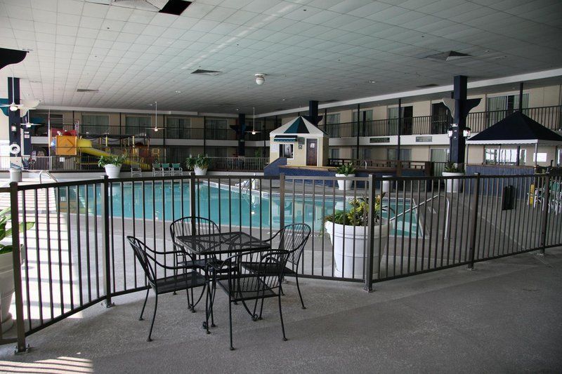 Emerald Hotel