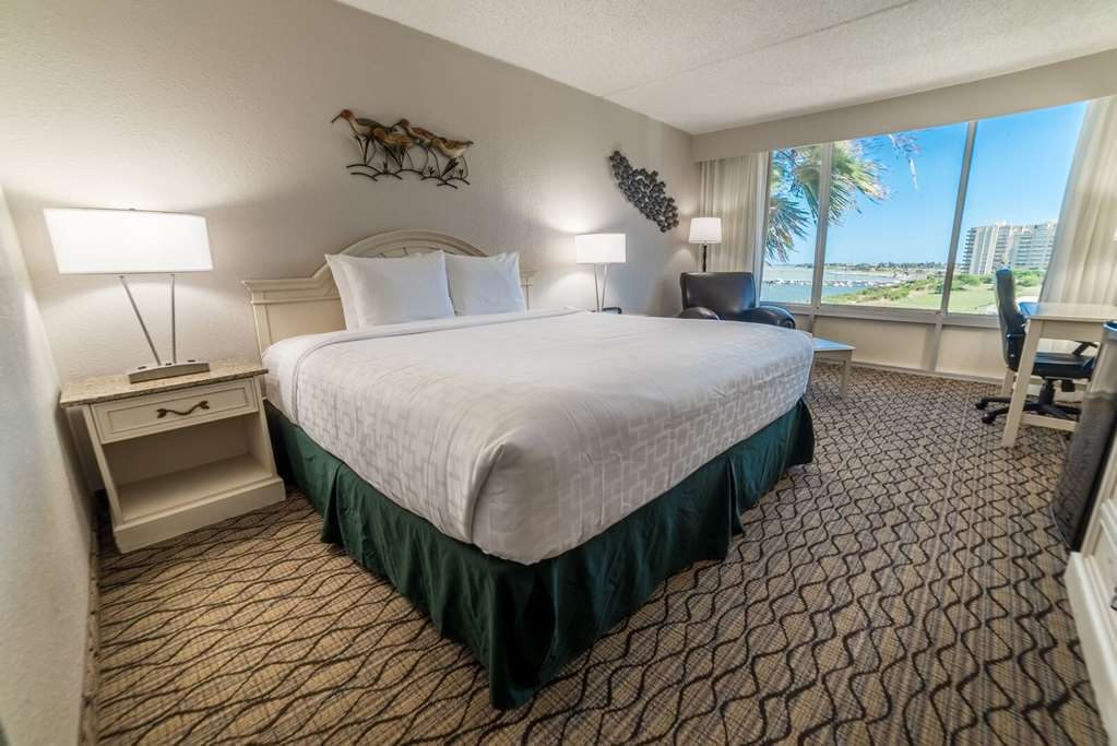 Emerald Hotel